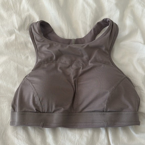 Lululemon Tough Train high neck bra, mauve grey/light Sage, size 6 - Picture 7 of 9
